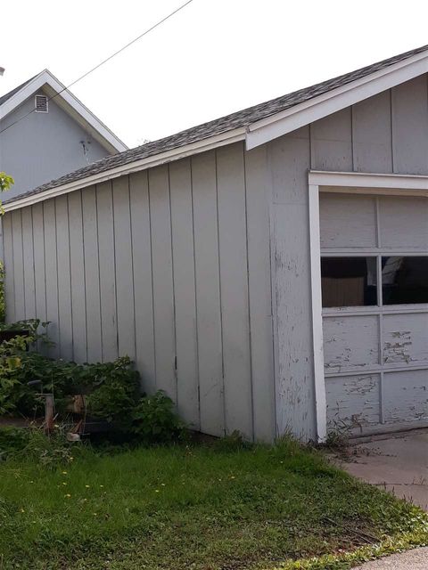 Tiny photo for 4405 W 7th St, Duluth, MN 55807 (MLS # 6123285)