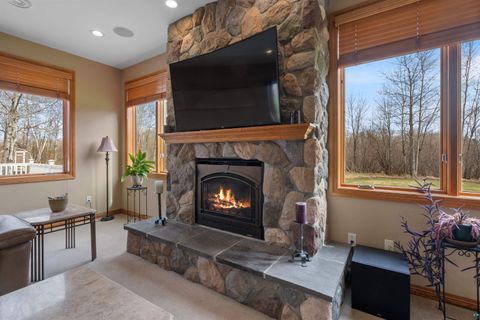 Tiny photo for 4354 Ugstad Rd, Hermantown, MN 55811 (MLS # 6125064)