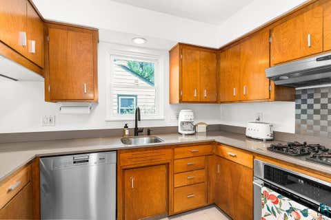 Tiny photo for 1811 Vermilion Rd, Duluth, MN 55803 (MLS # 6126092)