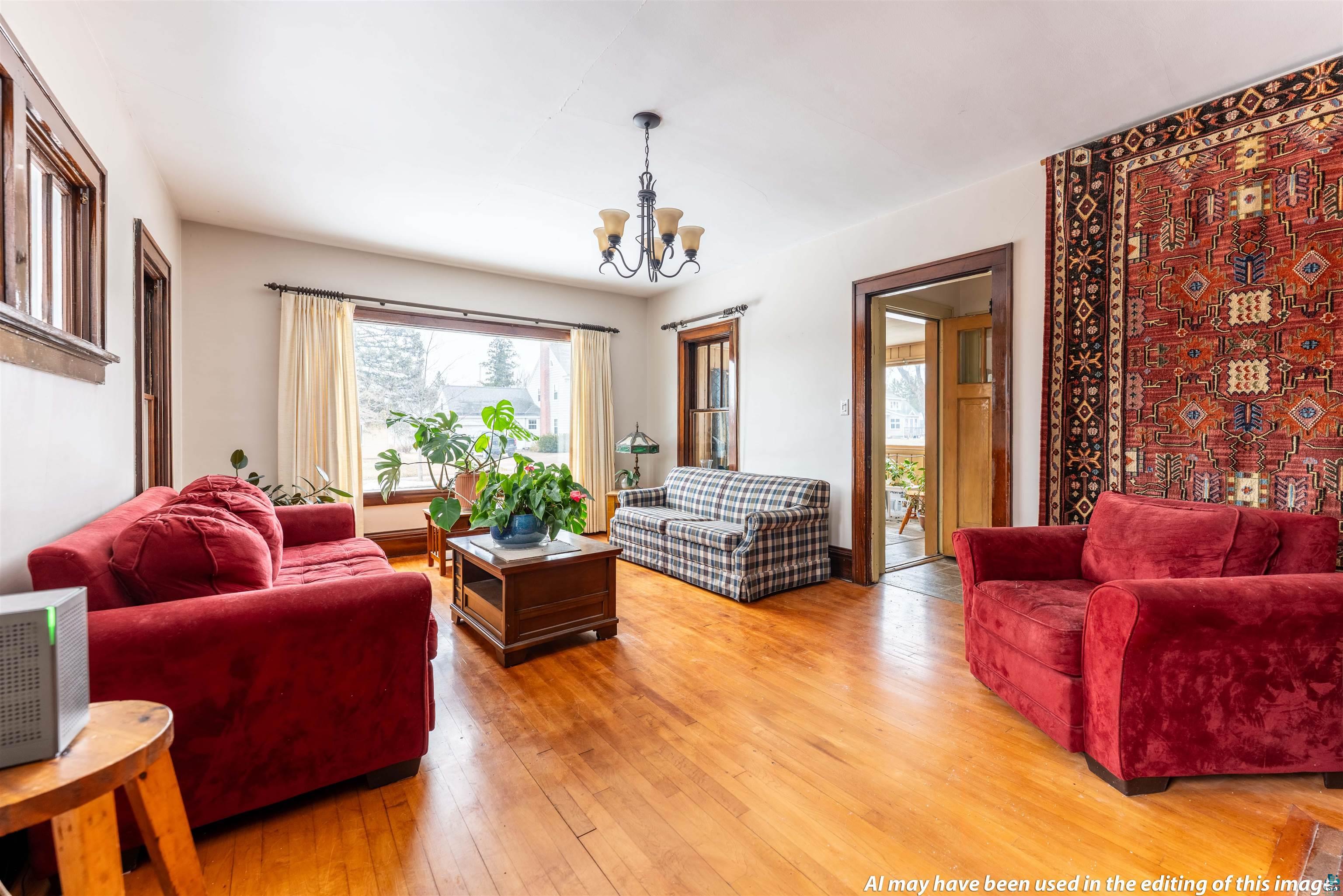 1017 W 9th Ave