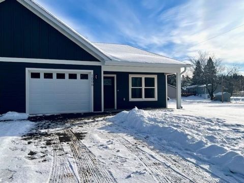 Photo of 1006 26th St #B, Cloquet, MN 55720 (MLS # 6122686)