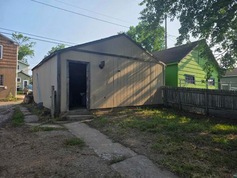 Tiny photo for 417 14th St N St, Virginia, MN 55792 (MLS # 6126964)
