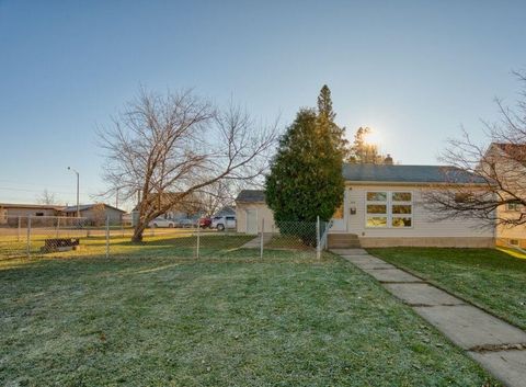 Photo of 2714 Diane Ln, Hibbing, MN 55746 (MLS # 6122956)