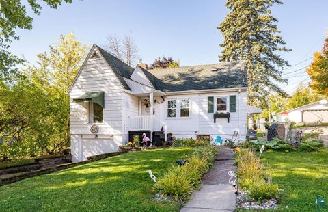 Tiny photo for 909 N 49th Ave E Ave, Duluth, MN 55804 (MLS # 6128370)
