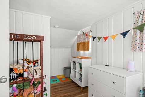Tiny photo for 909 N 49th Ave E Ave, Duluth, MN 55804 (MLS # 6128370)