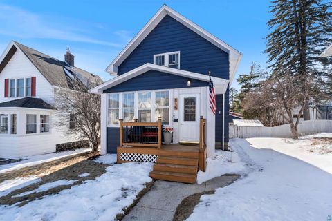 Tiny photo for 815 Grandview Ave, Duluth, MN 55812 (MLS # 6124413)