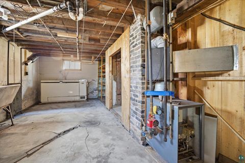 Tiny photo for 709 Michigan St, Hibbing, MN 55746 (MLS # 6124265)