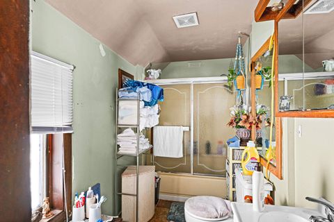 Tiny photo for 2826 W 3rd St, Duluth, MN 55806 (MLS # 6123449)