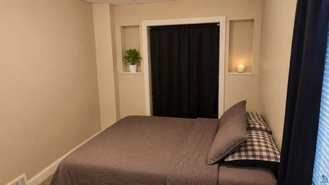 Tiny photo for 2713 W 3rd St, Duluth, MN 55806 (MLS # 6125093)