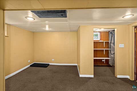 Tiny photo for 824 E 11th St, Duluth, MN 55805 (MLS # 6127401)