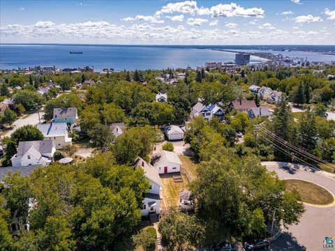 Tiny photo for 824 E 11th St, Duluth, MN 55805 (MLS # 6127401)