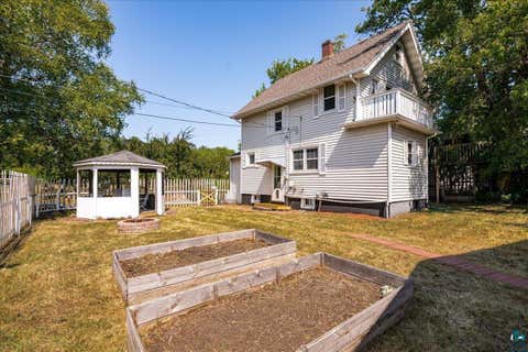 Tiny photo for 824 E 11th St, Duluth, MN 55805 (MLS # 6127401)