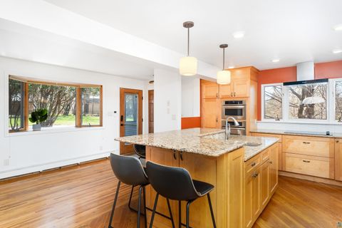 Tiny photo for 1926 Columbus Ave, Duluth, MN 55803 (MLS # 6125294)