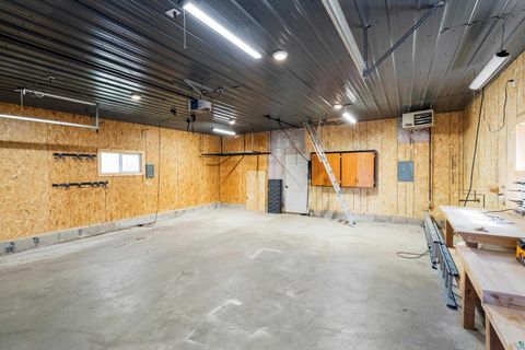 Tiny photo for 1926 Columbus Ave, Duluth, MN 55803 (MLS # 6125294)