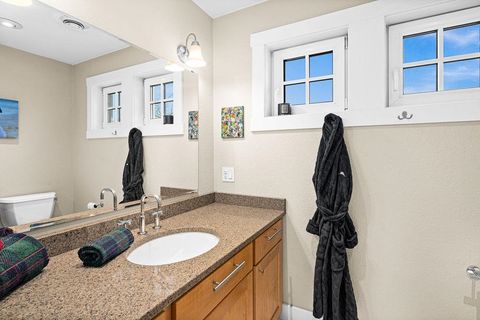 Tiny photo for 3725 North Ridge Rd, Duluth, MN 55804 (MLS # 6123423)