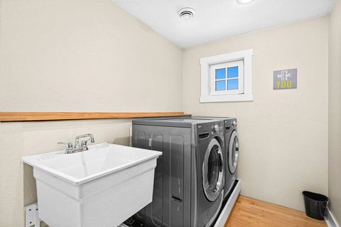 Tiny photo for 3725 North Ridge Rd, Duluth, MN 55804 (MLS # 6123423)