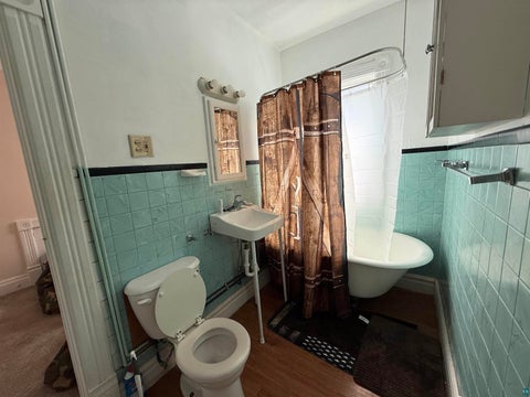 Tiny photo for 1302 W 1st St, Duluth, MN 55806 (MLS # 6127276)