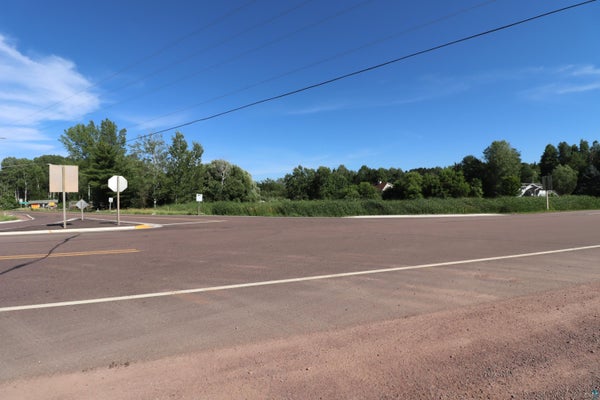 COPPER FALLS DR, MELLEN, WI 54546 - Image e4e1d3f0f44a1e91feb3634003b7cc91/3898551147