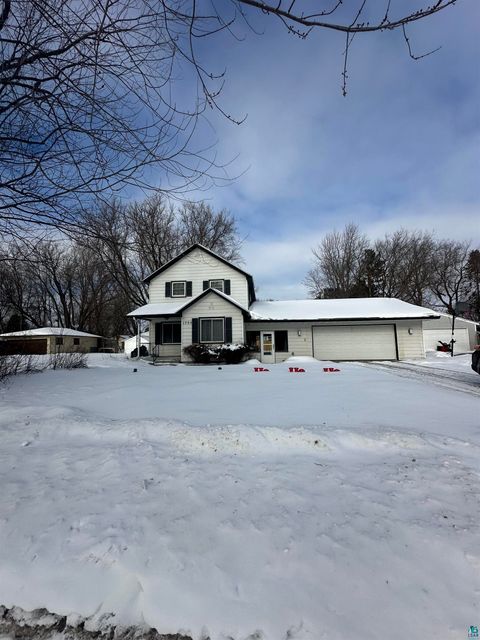 Photo of 1705 Doddridge Ave, Cloquet, MN 55720 (MLS # 6125680)