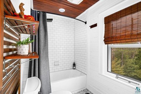 Tiny photo for 2312 E 8th St, Duluth, MN 55812 (MLS # 6125194)