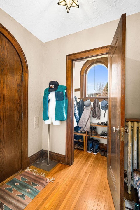 Tiny photo for 2312 E 8th St, Duluth, MN 55812 (MLS # 6125194)