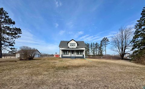 Photo of 3993 County Rd 135, Kettle River, MN 55757 (MLS # 6124313)