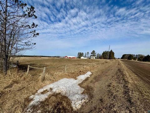 Tiny photo for 3993 County Rd 135, Kettle River, MN 55757 (MLS # 6124313)