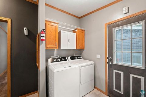 Tiny photo for 2 Barker Dr, Duluth, MN 55808 (MLS # 6126183)