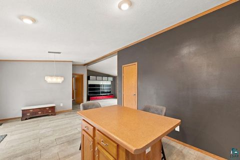Tiny photo for 2 Barker Dr, Duluth, MN 55808 (MLS # 6126183)