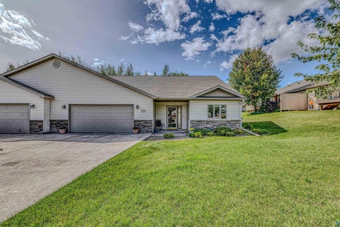 Photo of 1115 Butternut Ave #-, Duluth, MN 55811 (MLS # 6128084)