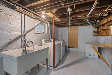 Tiny photo for 3724 W 7th St, Duluth, MN 55807 (MLS # 6127580)