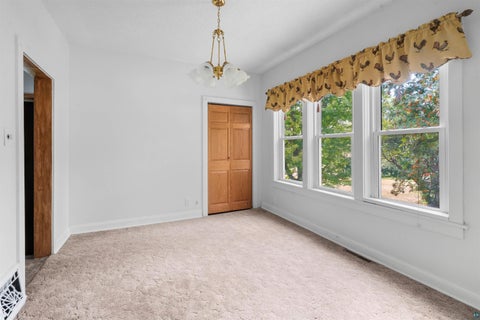 Tiny photo for 3724 W 7th St, Duluth, MN 55807 (MLS # 6127580)