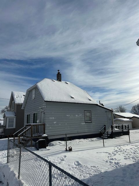 Tiny photo for 6514 Polk St, Duluth, MN 55807 (MLS # 6123149)