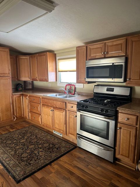 Tiny photo for 6514 Polk St, Duluth, MN 55807 (MLS # 6123149)