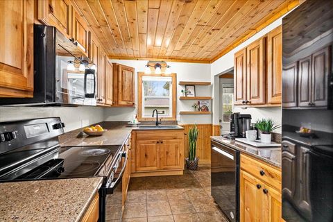 Tiny photo for 3511 Garden Park Dr, Hermantown, MN 55811 (MLS # 6122709)