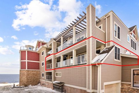 Tiny photo for 2126 Water St #L205, Duluth, MN 55812 (MLS # 6122445)