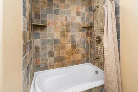 Tiny photo for 2126 Water St #L205, Duluth, MN 55812 (MLS # 6122445)