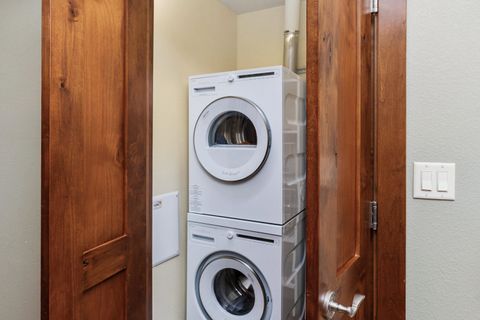 Tiny photo for 2126 Water St #L205, Duluth, MN 55812 (MLS # 6122445)