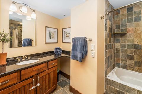 Tiny photo for 2126 Water St #L205, Duluth, MN 55812 (MLS # 6122445)