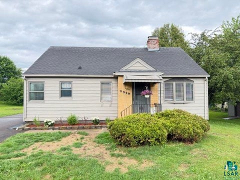 Tiny photo for 2319 Ensign St, Duluth, MN 55811 (MLS # 6126413)