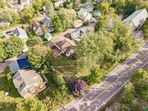 Tiny photo for 1502 E Skyline Pkwy, Duluth, MN 55805 (MLS # 6127913)