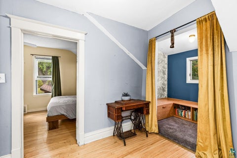 Tiny photo for 1502 E Skyline Pkwy, Duluth, MN 55805 (MLS # 6127913)