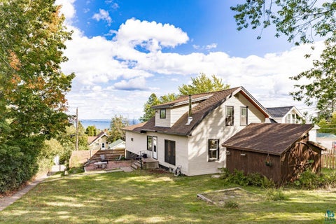 Tiny photo for 1502 E Skyline Pkwy, Duluth, MN 55805 (MLS # 6127913)