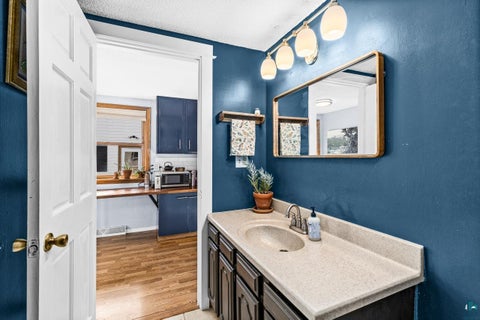 Tiny photo for 1502 E Skyline Pkwy, Duluth, MN 55805 (MLS # 6127913)