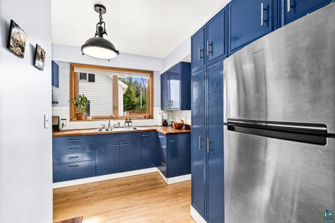 Tiny photo for 1502 E Skyline Pkwy, Duluth, MN 55805 (MLS # 6127913)