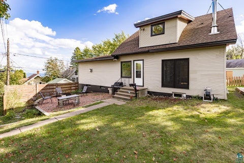 Tiny photo for 1502 E Skyline Pkwy, Duluth, MN 55805 (MLS # 6127913)