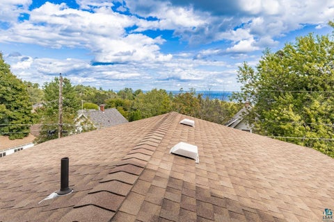 Tiny photo for 1502 E Skyline Pkwy, Duluth, MN 55805 (MLS # 6127913)