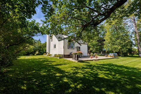 Tiny photo for 111 Elm St, Floodwood, MN 55736 (MLS # 6126770)