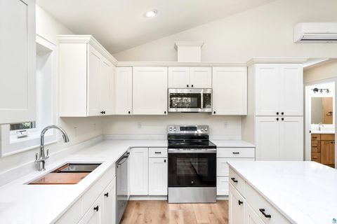 Tiny photo for 1802 Rice Lake Rd, Duluth, MN 55811 (MLS # 6125146)