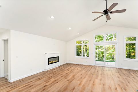 Tiny photo for 1802 Rice Lake Rd, Duluth, MN 55811 (MLS # 6125146)